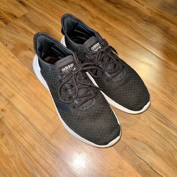 GUC! Adidas cloudfoam sneakers, size 8 1/2! - Picture 4 of 14